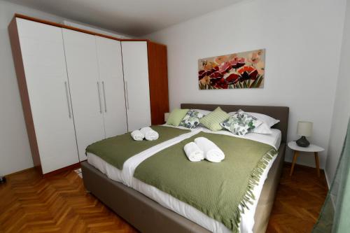 Apartman Sunshine Opatija — 4-Star Luxury Hotel in Opatija, Croatia