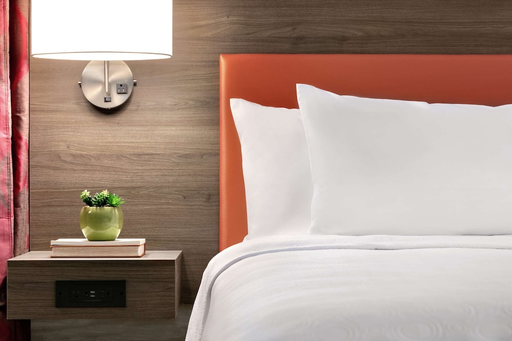 Home2 Suites by Hilton Easton - photo 11
