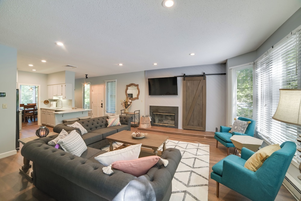 Wintergreen Resort Condo w Deck; Ski Hike Shops - photo 5