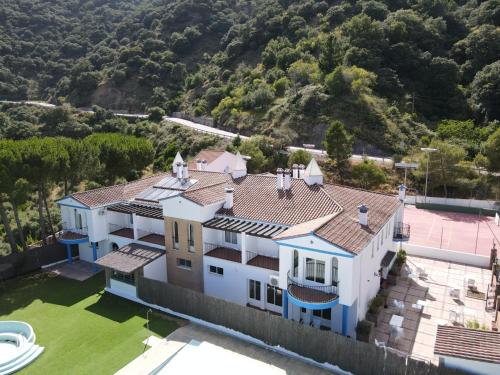 La Fuentecilla - carbon neutral hotel in Algatocin