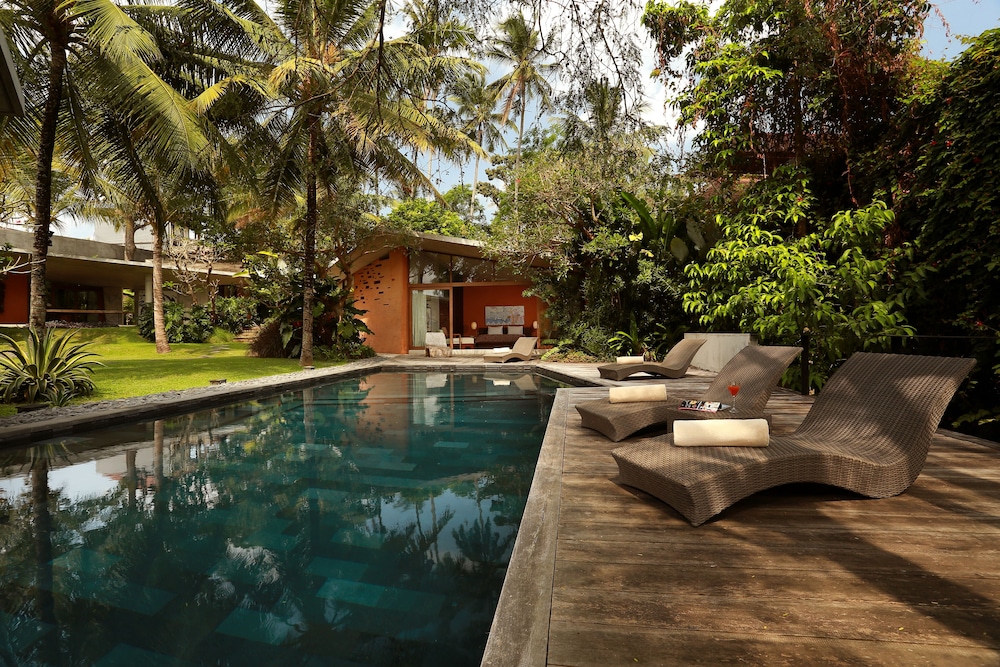 Umah Tampih Villa — 4-Star Luxury Hotel in Ubud, Indonesia