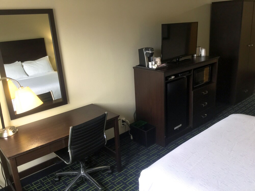 Best Western Charleston - photo 14