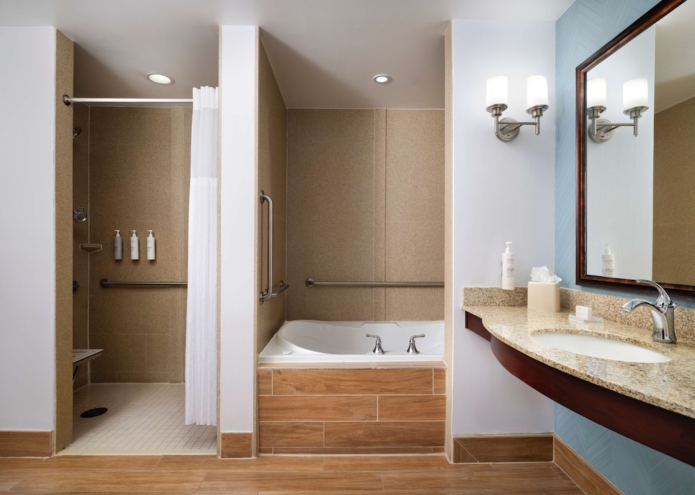Hilton Garden Inn Ann Arbor - photo 22