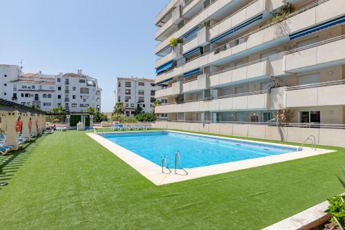 Best Location Marina Banus With Parking Rdr409 — Marbella