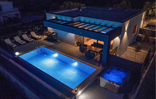 Beautiful Home In Lumbarda — 5-Star Luxury Hotel in Lumbarda, Croatia