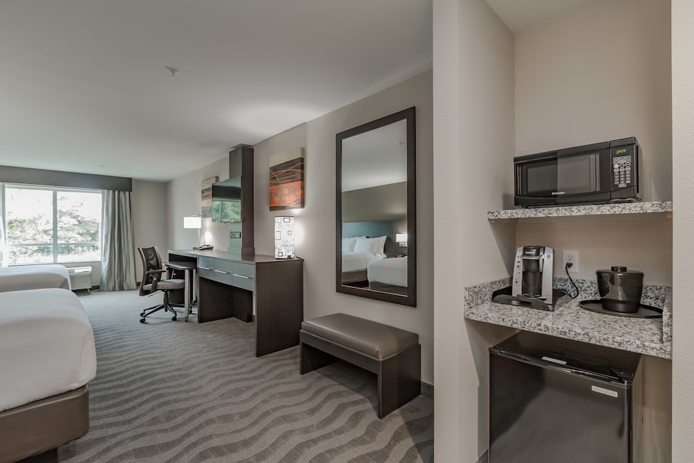 Holiday Inn Mishawaka by IHG - photo 3