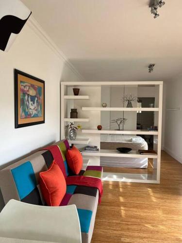 Camps Bay Studio with private patio