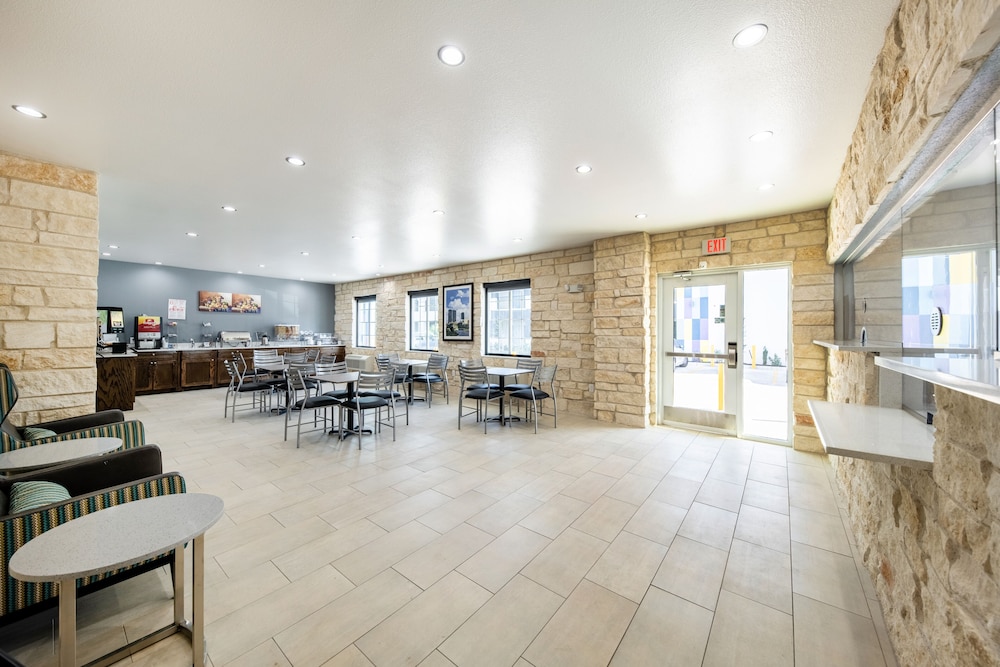 Scottish Inns Campus - photo 4