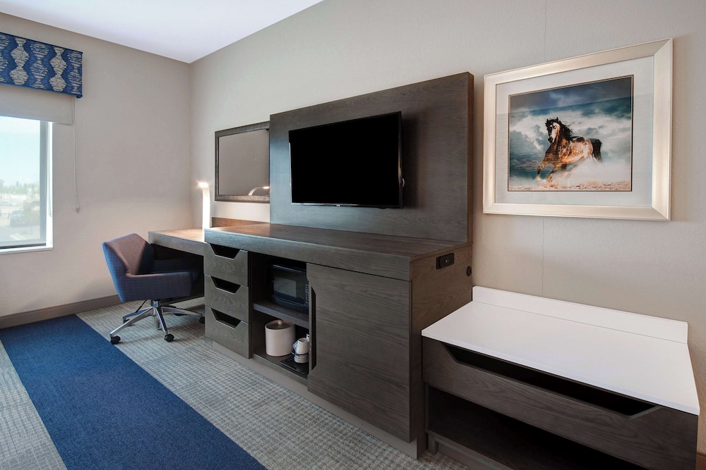 Hampton Inn by Hilton Queen Creek - photo 10