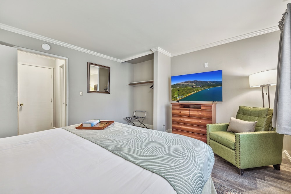 Forest Suites Resort at the Heavenly Village - photo 17