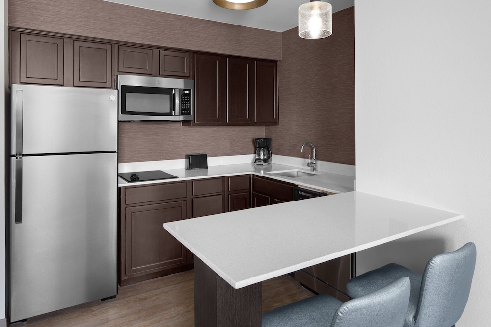 Residence Inn by Marriott Fort Worth Cultural District - photo 18