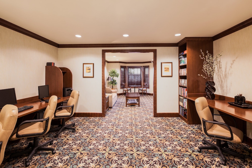 Staybridge Suites El Paso Airport by IHG - photo 33