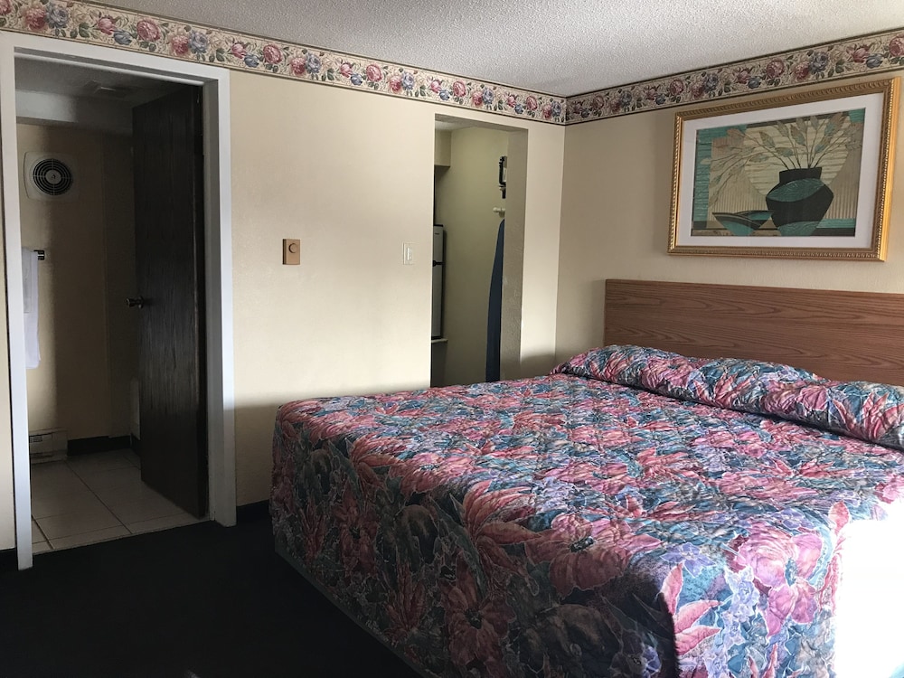 West Motel - photo 4