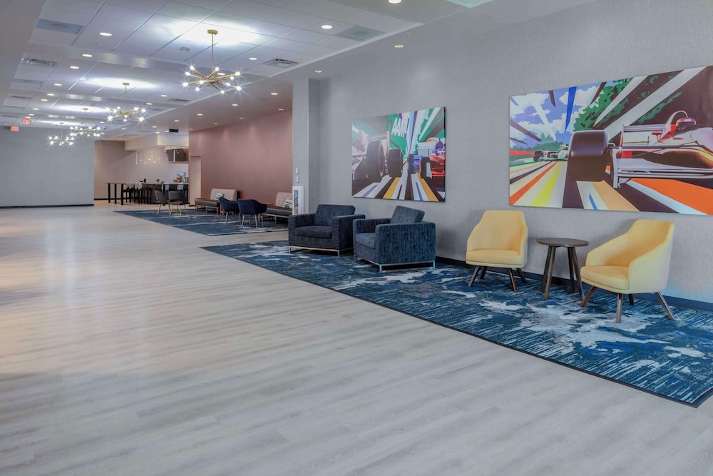 Hampton Inn and Suites by Hilton Indianapolis West Speedway - photo 2