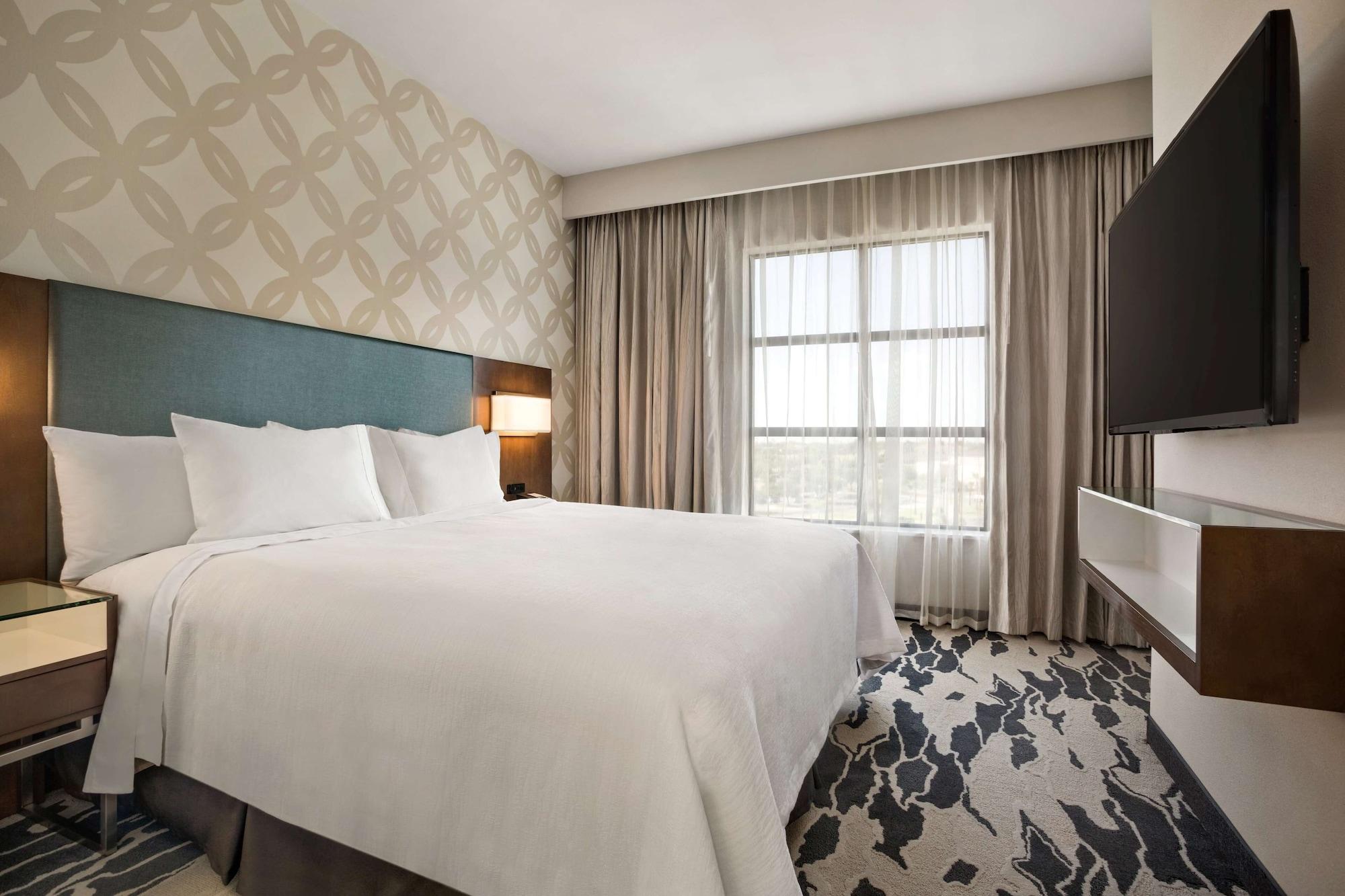 Embassy Suites by Hilton McAllen Convention Cent - photo 15