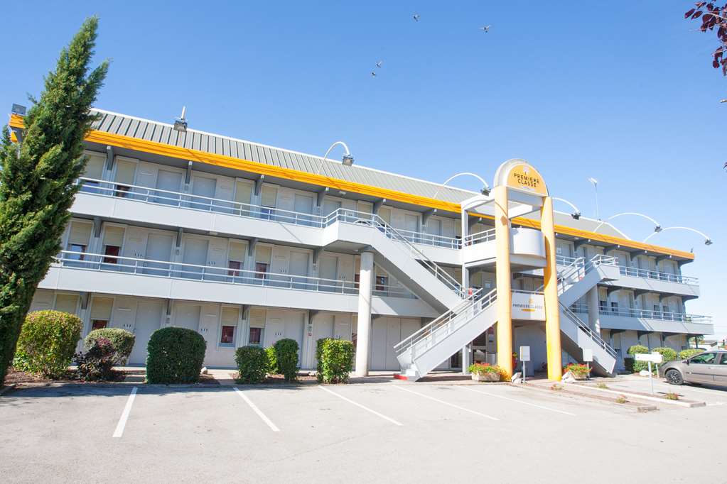 Première Classe Dijon Nord Zénith in Dijon, France