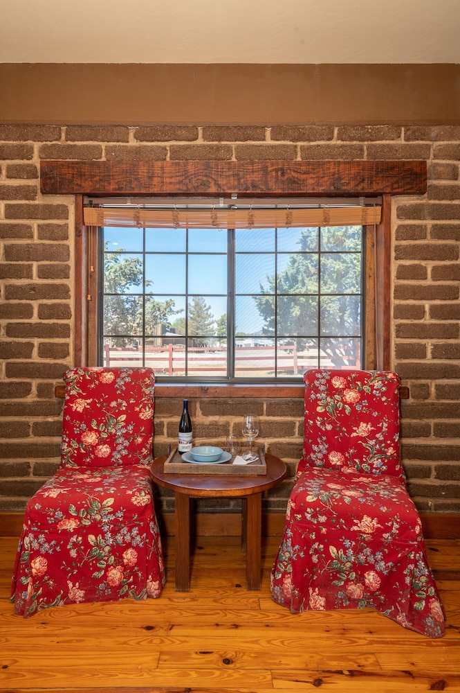 Sonoita Inn - photo 13