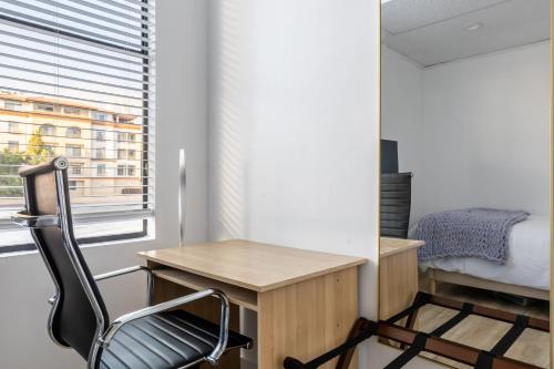 Free Parking Pasadena Room near Convention Center & Caltech in Pasadena, United States