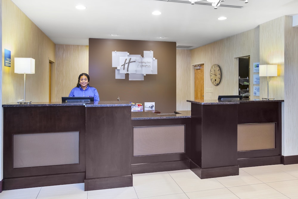 Holiday Inn Express & Suites Geneva Finger Lakes by IHG - photo 64