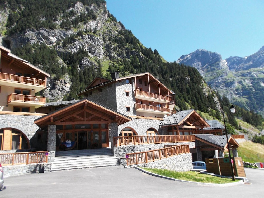 Résidence Lagrange Vacances Les Hauts de la Vanoise in Courchevel, France