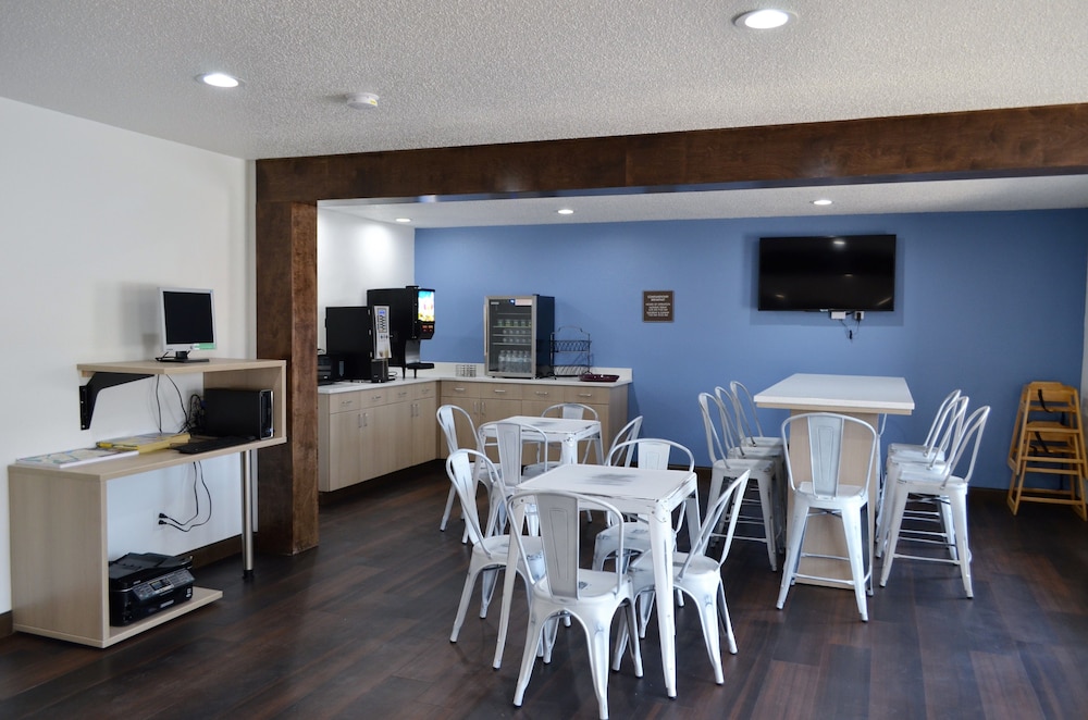 Athena Inn - photo 22