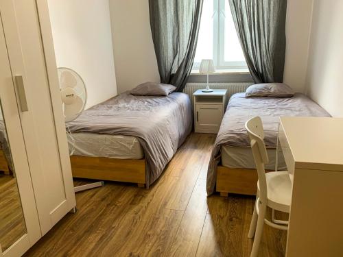 HotelNieaktualny — Warsaw — photo 2