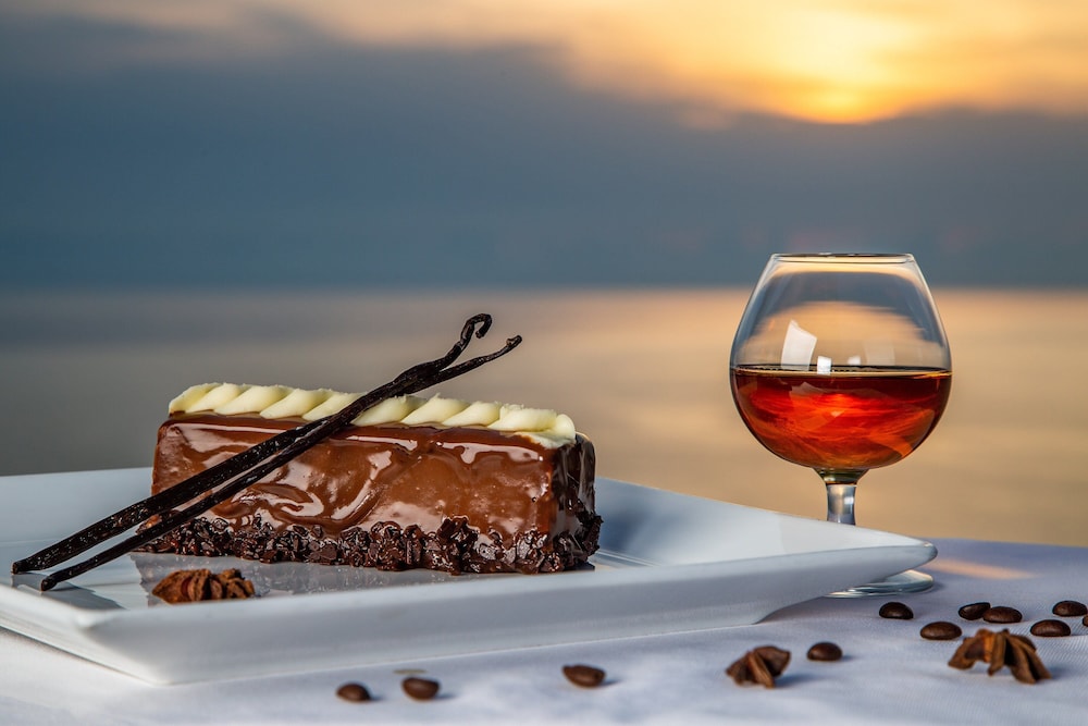 מזון ומשקאות