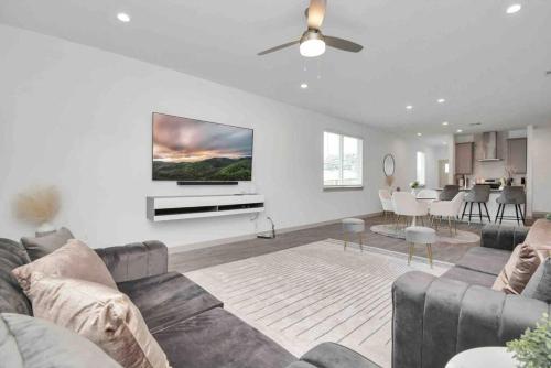 4Bedroom Escape Near Med Center With Backyard in Houston, United States