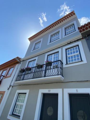 Casas do Mercado Casa Sirius — 4-Star Luxury Hotel in Angra Do Heroismo, Portugal