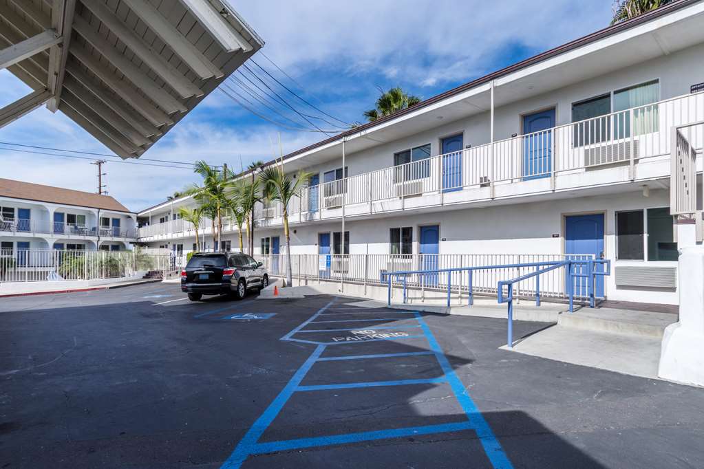 Motel 6 Oceanside CA Marina - photo 3