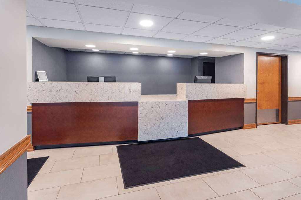 Baymont by Wyndham Brooklyn Center - photo 7