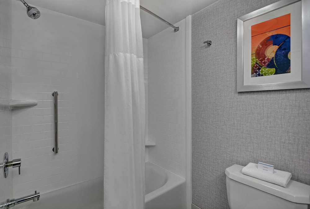 Hampton Inn Gallatin - photo 29