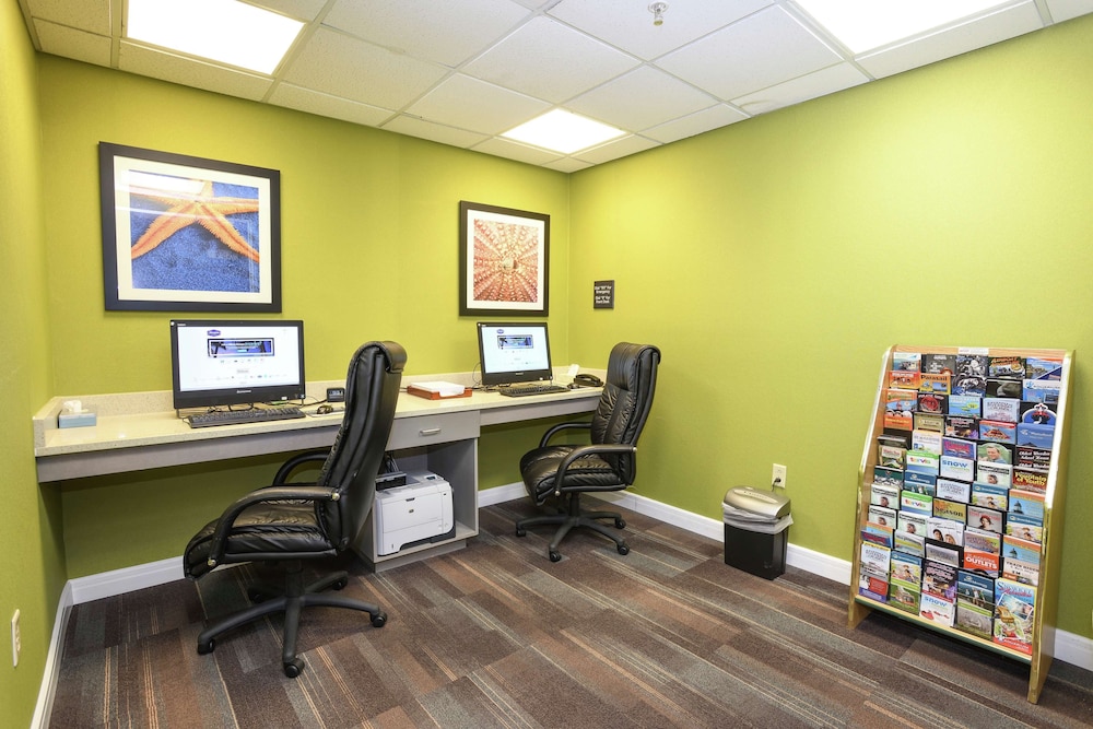 Hampton Inn Jacksonville East Regency Square - photo 26