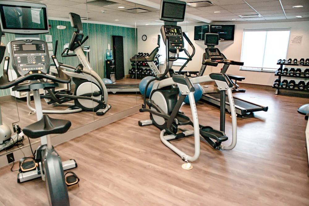 Holiday Inn Express & Suites Winona by IHG - photo 13