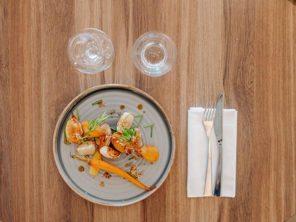 מזון ומשקאות