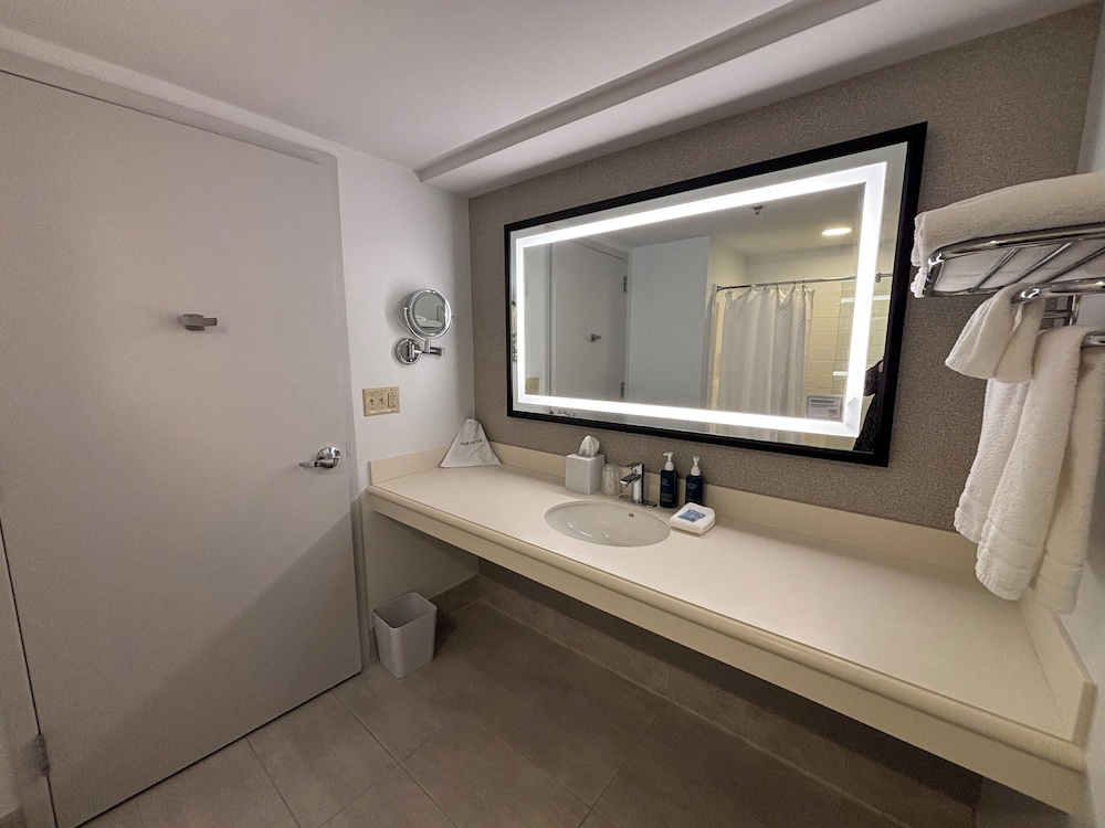 Four Points By Sheraton Norwood - photo 47