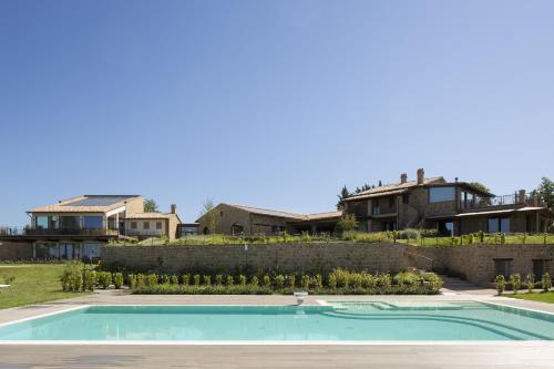 Villa Antica Dimora Homelike Villas — 4-Star Luxury Hotel in Deruta, Italy