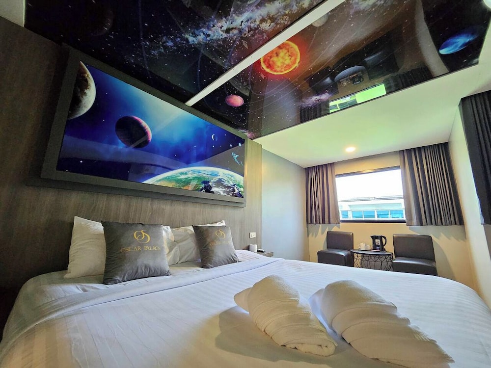 Oscar Palace Hotel & Wellness Center in Hat Yai, Thailand
