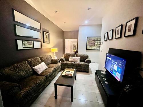 Modern And Elegant House 21807495 — Navojoa