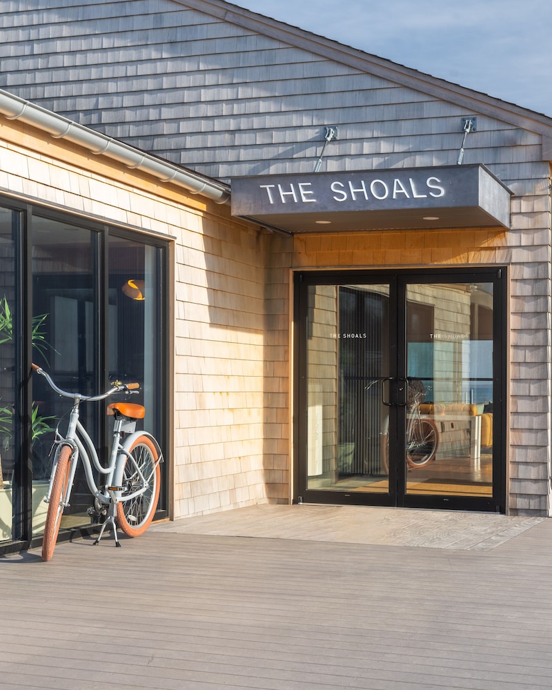 The Shoals Suites and Slips — hotel in Southold