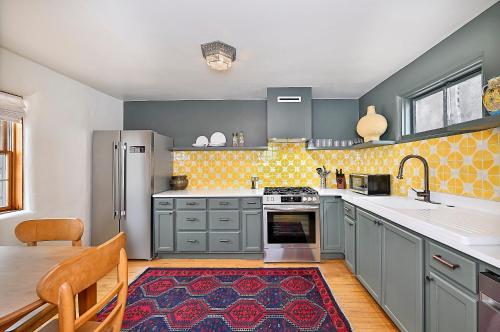 Dos Hermanas Casita 3 Downtown Courtyard in Santa Fe, United States