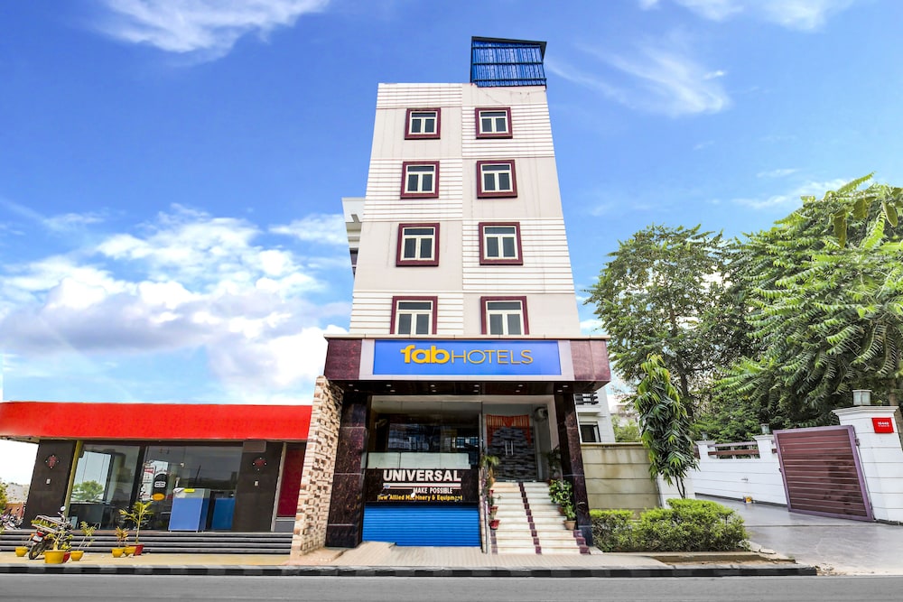 Fabhotel Grand Sheela in Patna, India