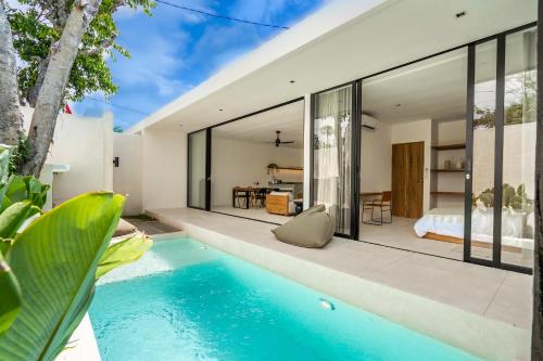 Villa Nina Complex — 4-Star Luxury Hotel in Pecatu, Indonesia
