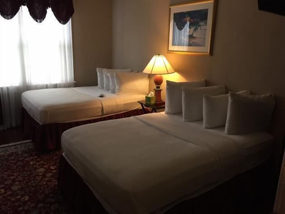 Putnam Lodge Hotel and Spa - photo 14