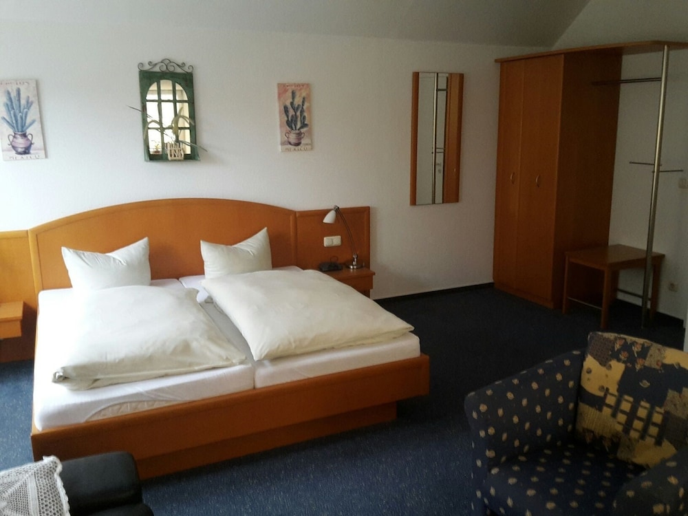 Hotel & Restaurant Kuhfelder Hof — hotel in Salzwedel