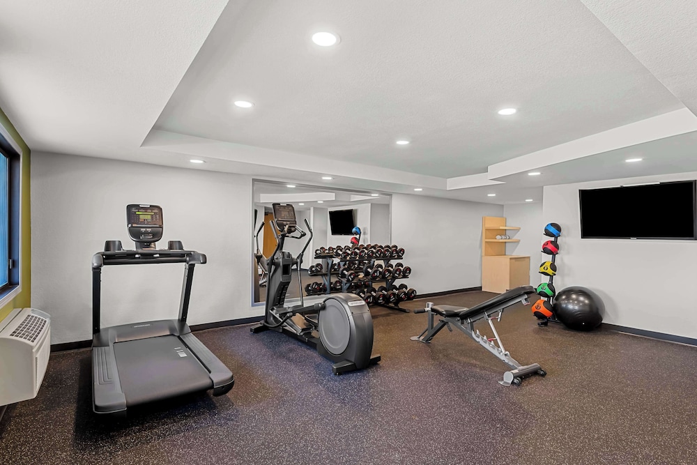 Spark by Hilton Cedar Falls - photo 32