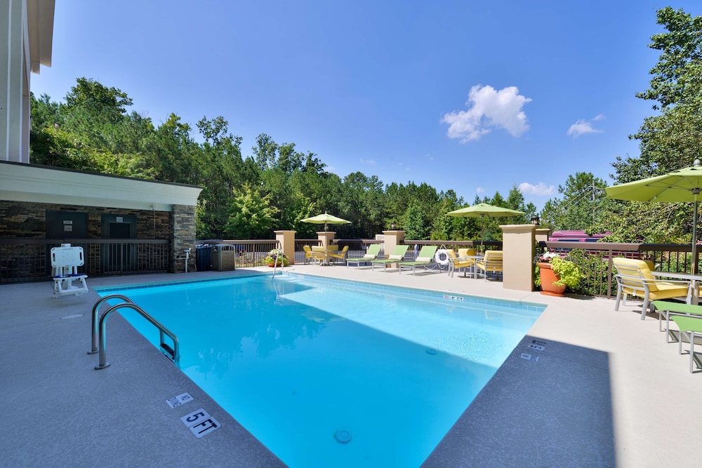 Hampton Inn Cartersville - photo 20