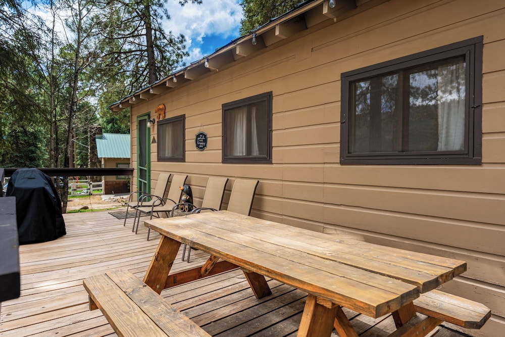 Bear Paw Lodge & Vacation Homes - photo 49