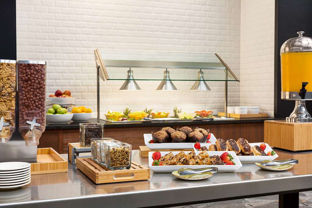 Wyndham Fort Smith City Center - photo 45