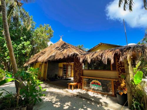 Rising Sun Beach View — 4-Star Luxury Hotel in Thinadhoo, Maldives